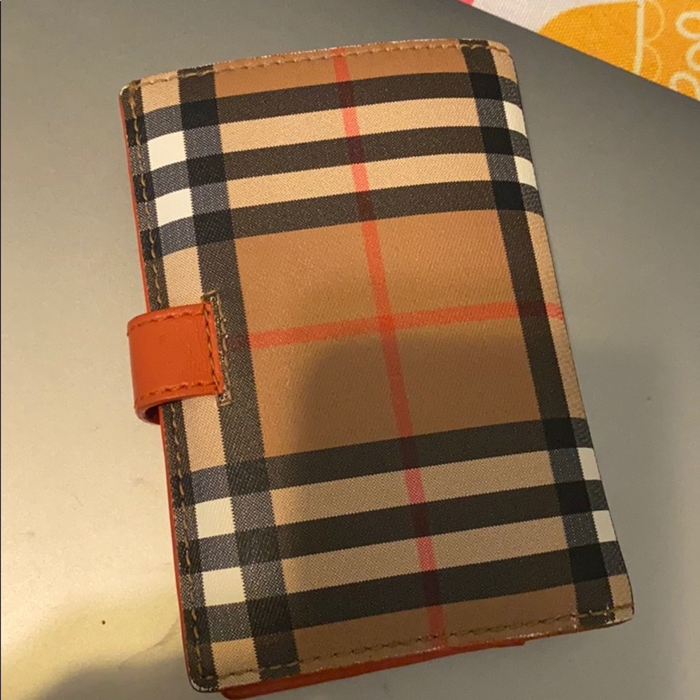 Burberry -Folding Wallet-Orange - Small - Picture 7 of 7